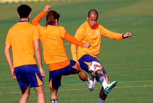 1xBit体育官网登录网址-恩菲尔德外援训练状态火热，世俱杯淘汰赛关键战的简单介绍