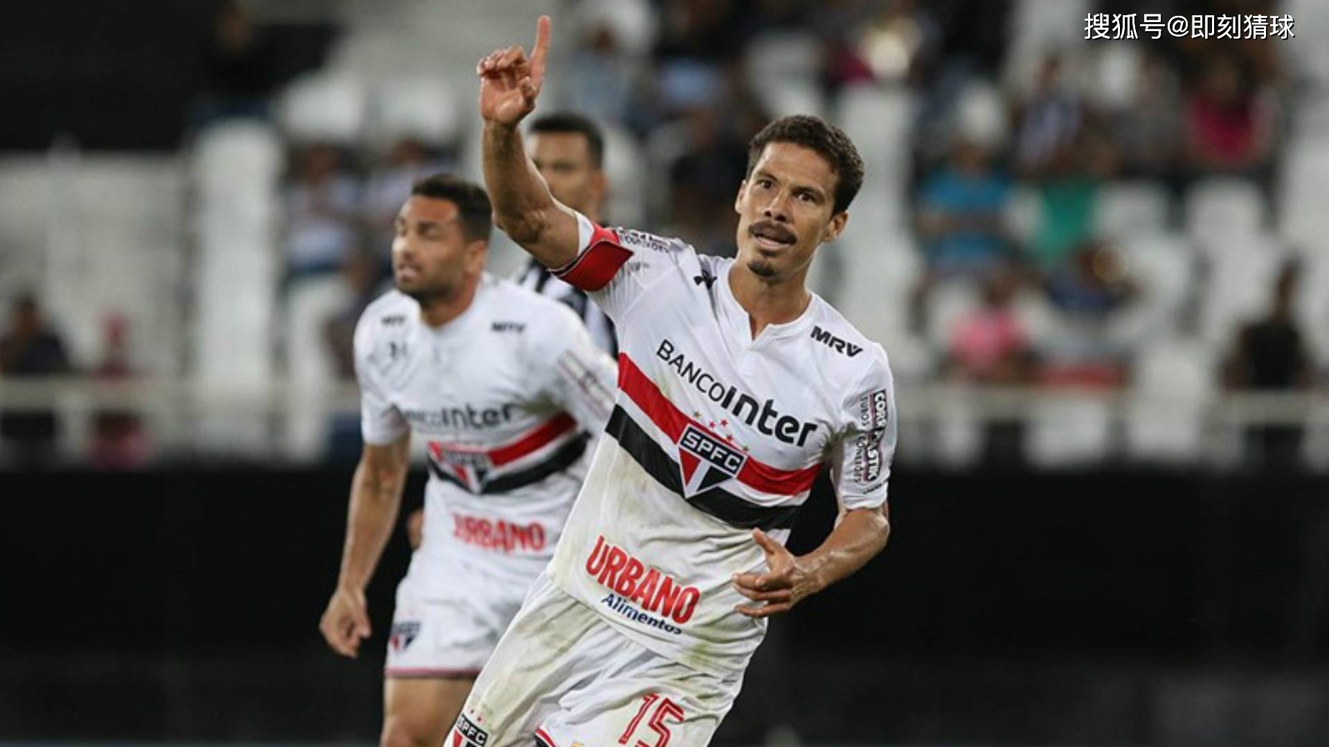 1xBit体育视频-帕尔梅拉斯体能训练升级，备战卡尔蒂斯半决赛