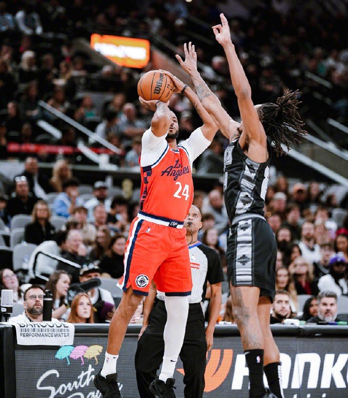 1xBit体育登录-关于雄鹿击败灰熊，西部豪强继续高歌猛进的信息