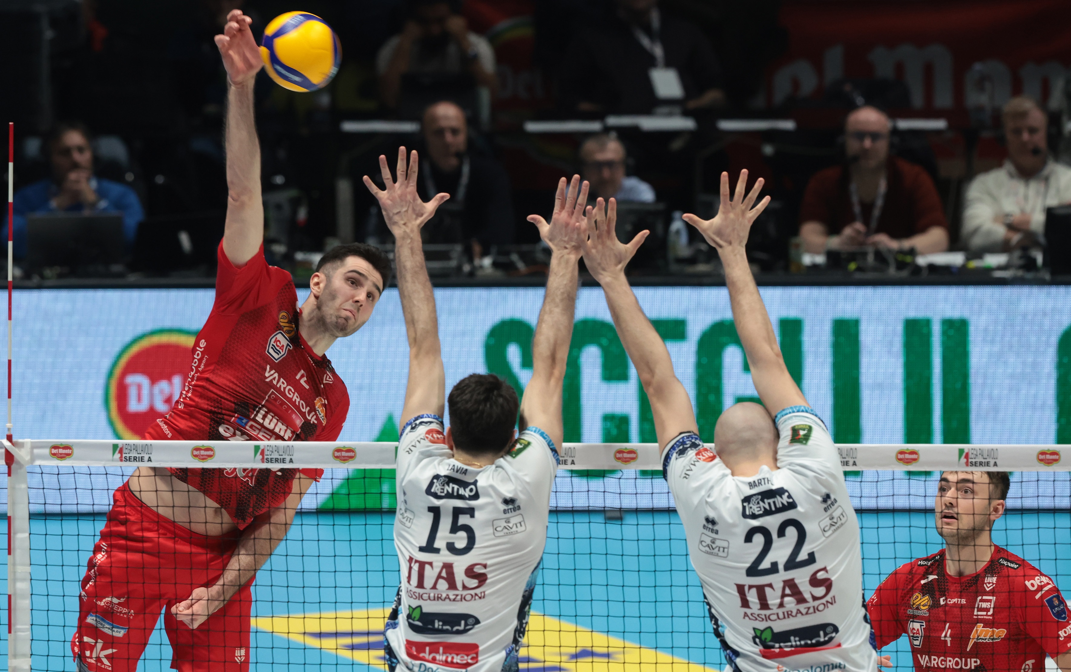 1xBit体育新闻-水晶宫客场大胜诺维奇，表现令人瞩目的简单介绍