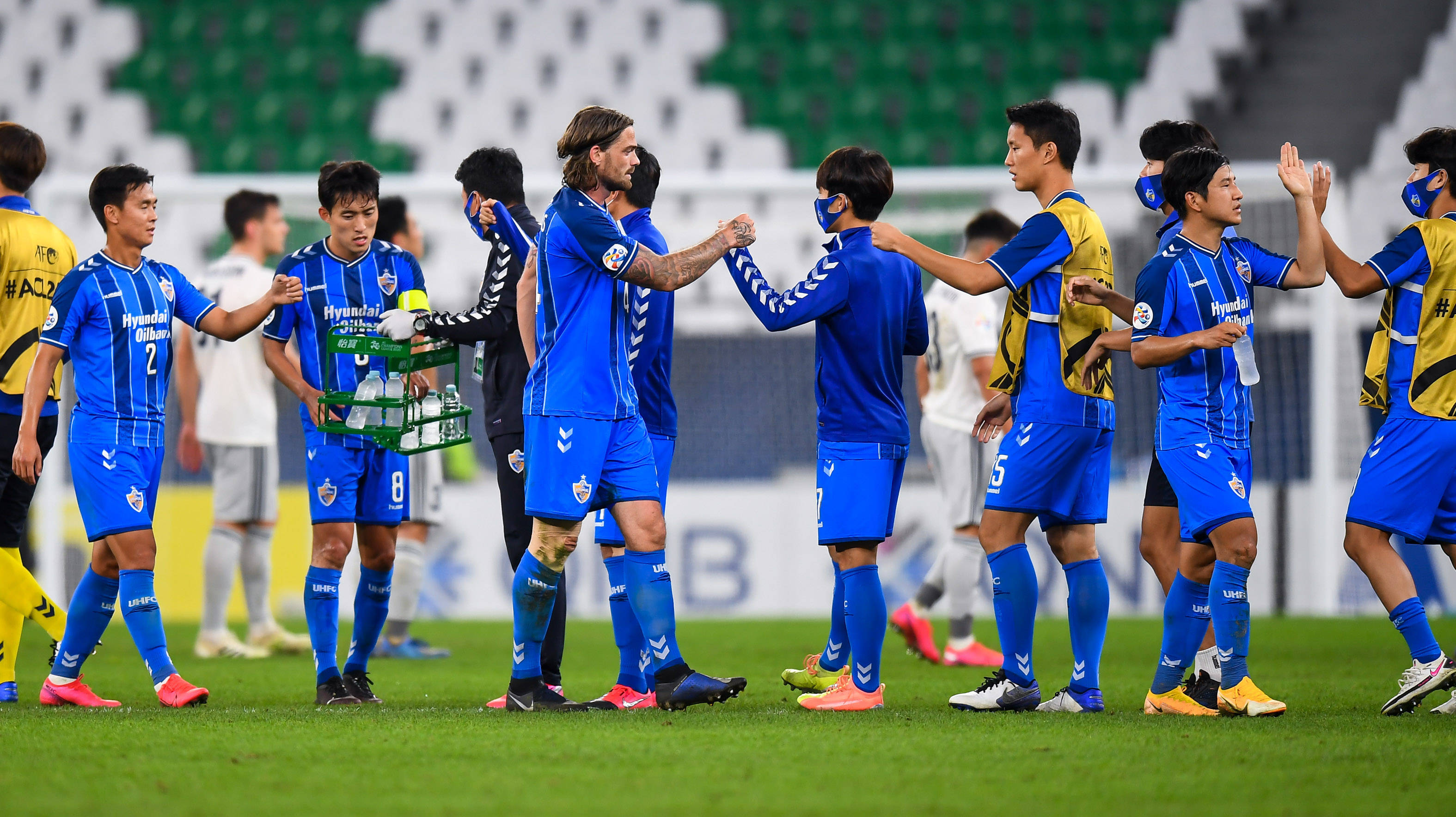 1xBit体育网址-亚冠比赛大胜，球队士气高涨，未来联赛组织可更好