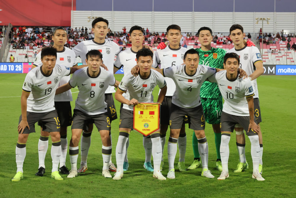 1xBit体育平台-中国足球队出征国际比赛，备受瞩目