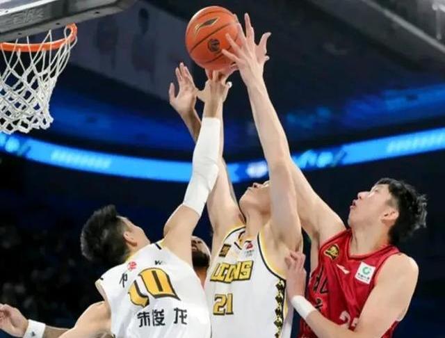 1xBit体育入口-四川客场惜败山东队，遭遇三连败