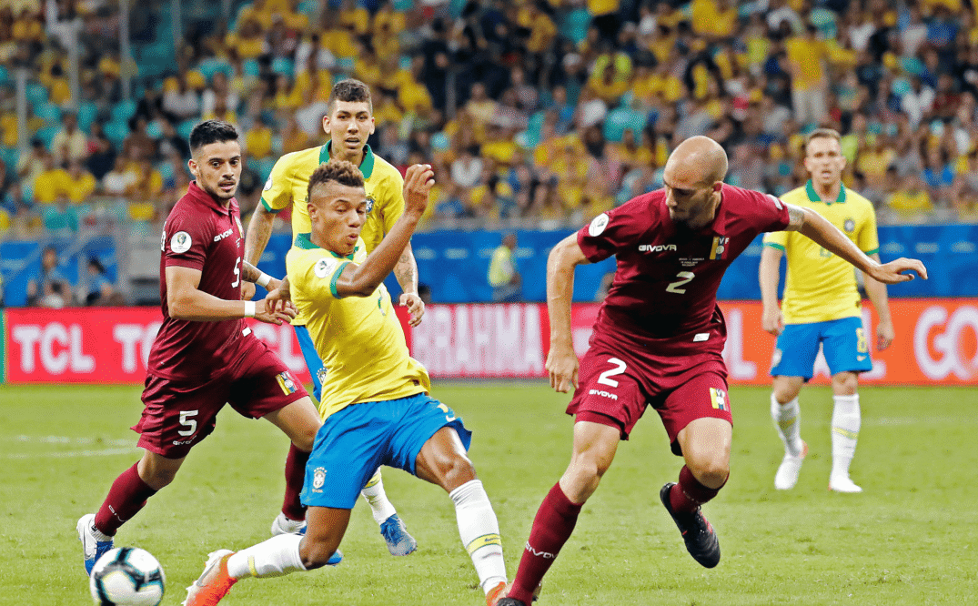 包含美洲杯篮球赛：委内瑞拉险胜巴拉圭突围强的词条