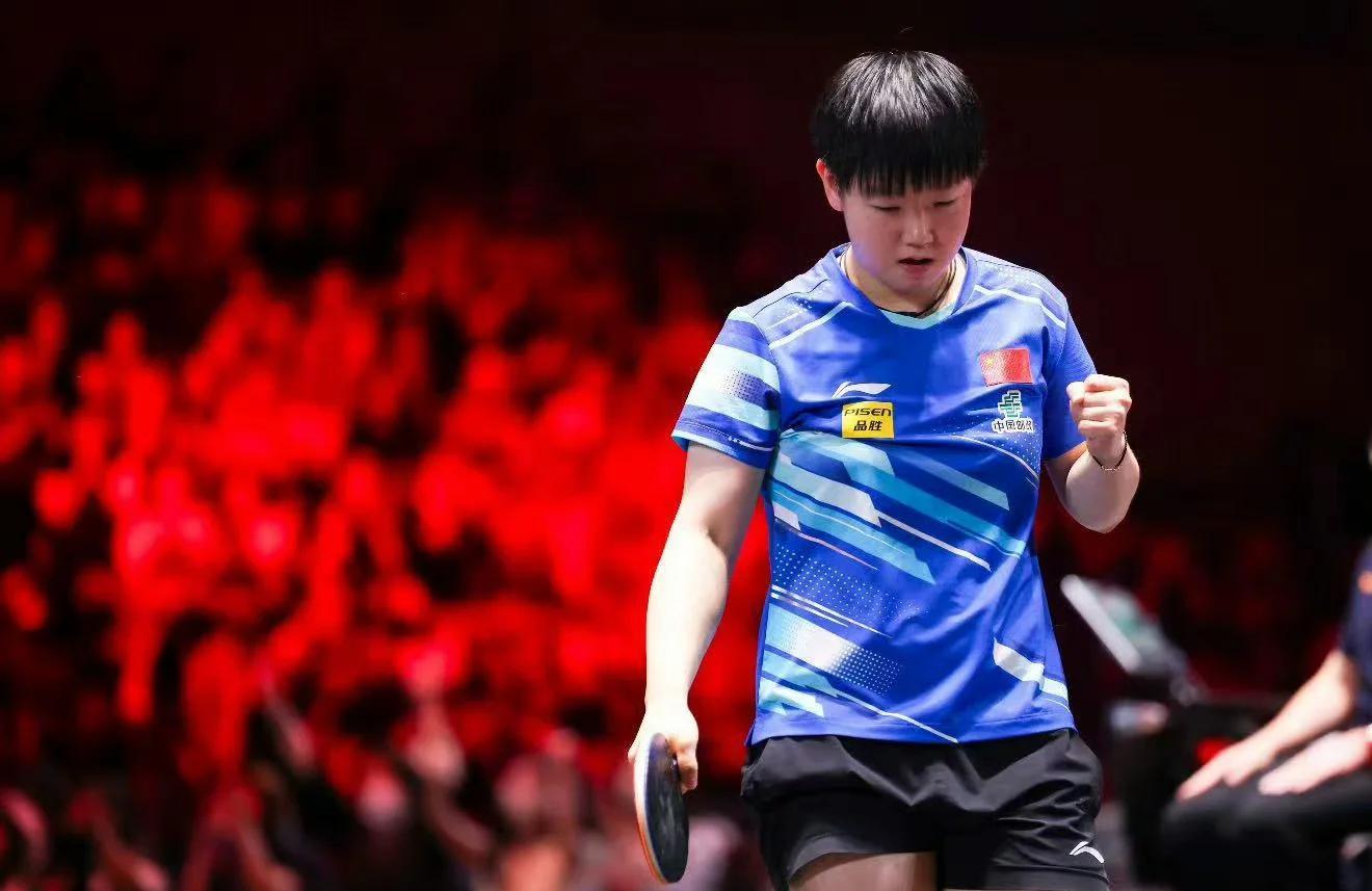 新加坡球员发挥出色，帮助球队取得胜利