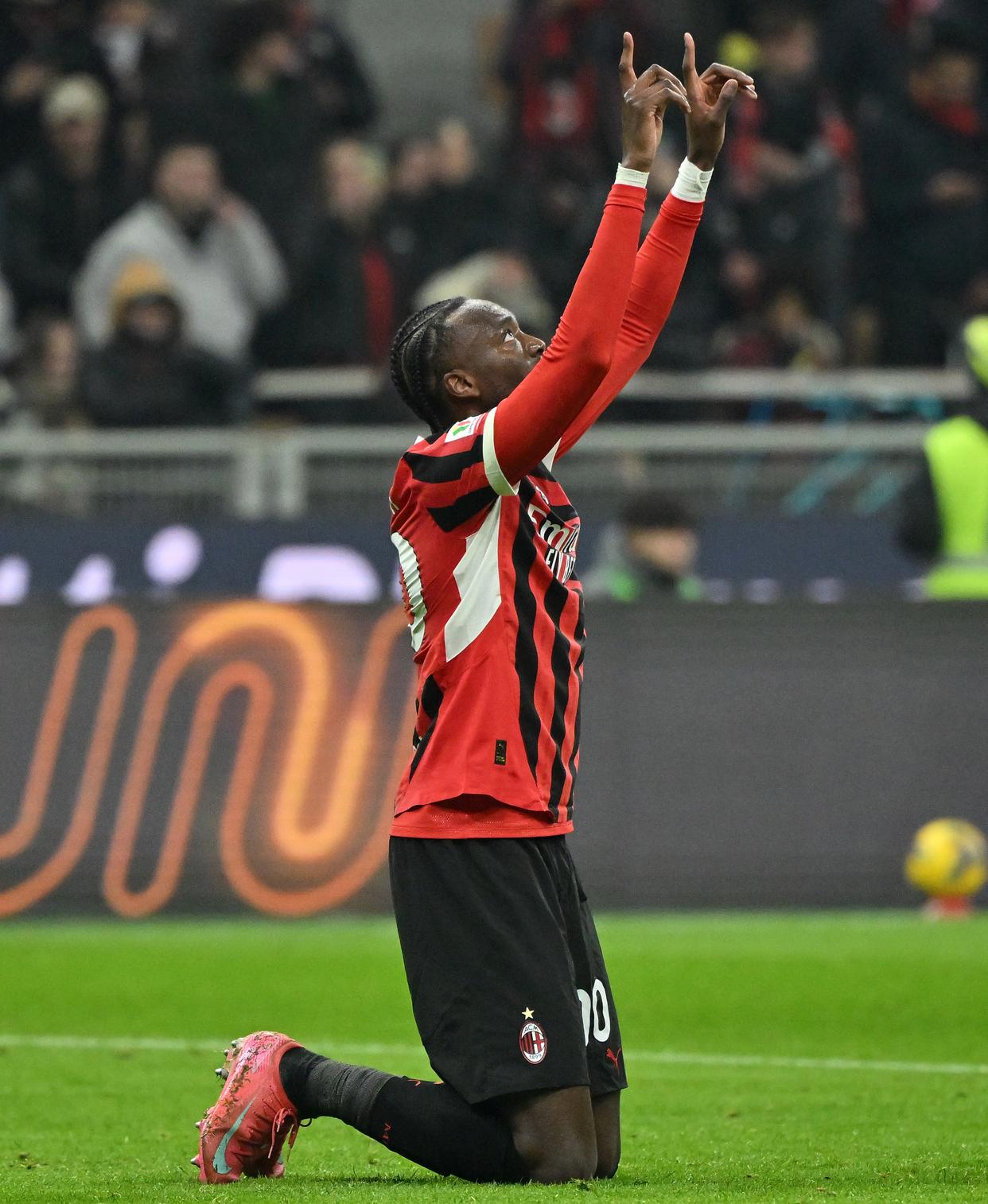 意大利球队表现抢眼，取得关键胜利的简单介绍