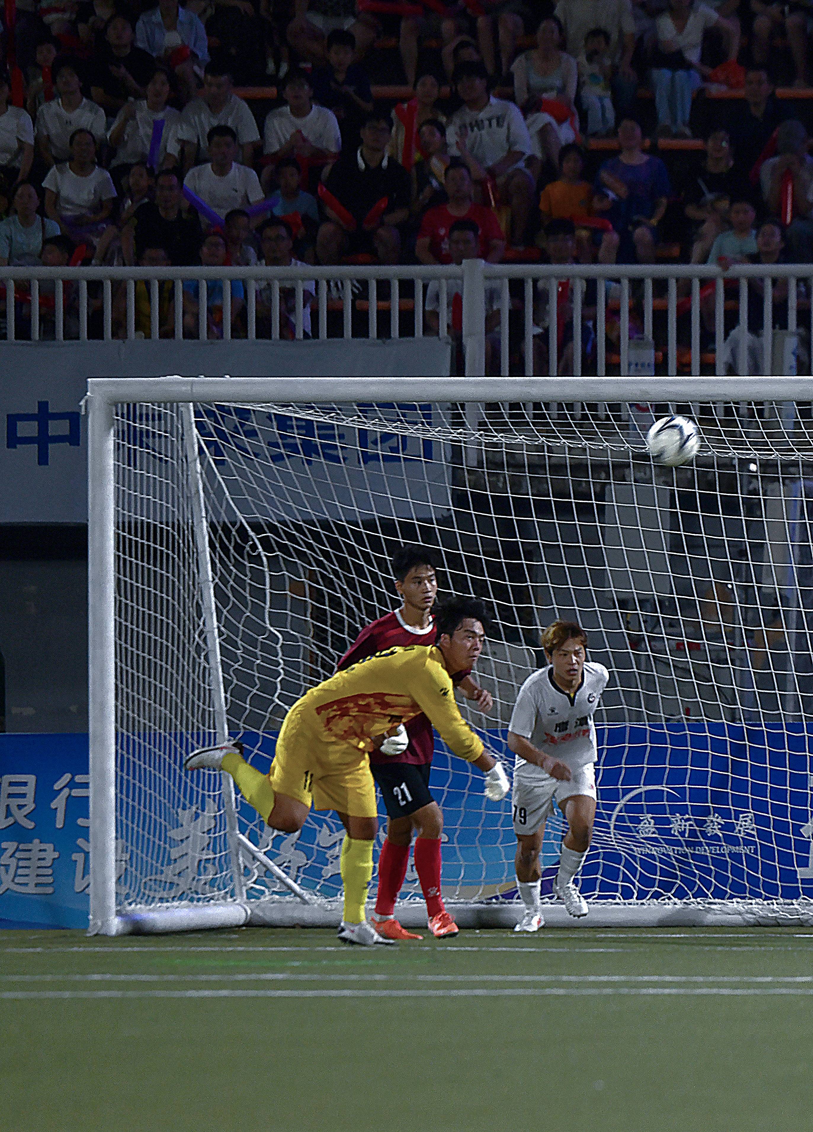 1xBit体育app-拜仁慕尼黑、里昂激战，球迷欢呼不已的简单介绍