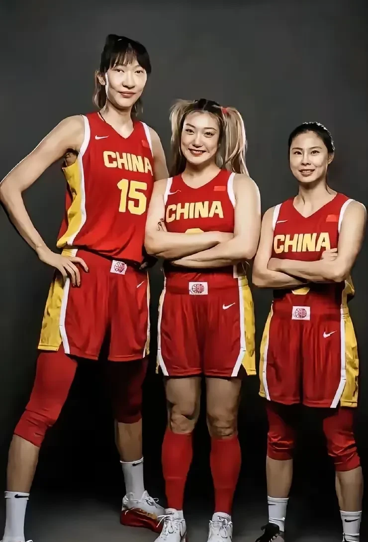 国家队员展现风采，才华惊艳