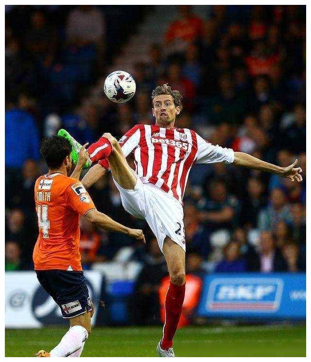 捷克队实力取胜，挪威无力回天