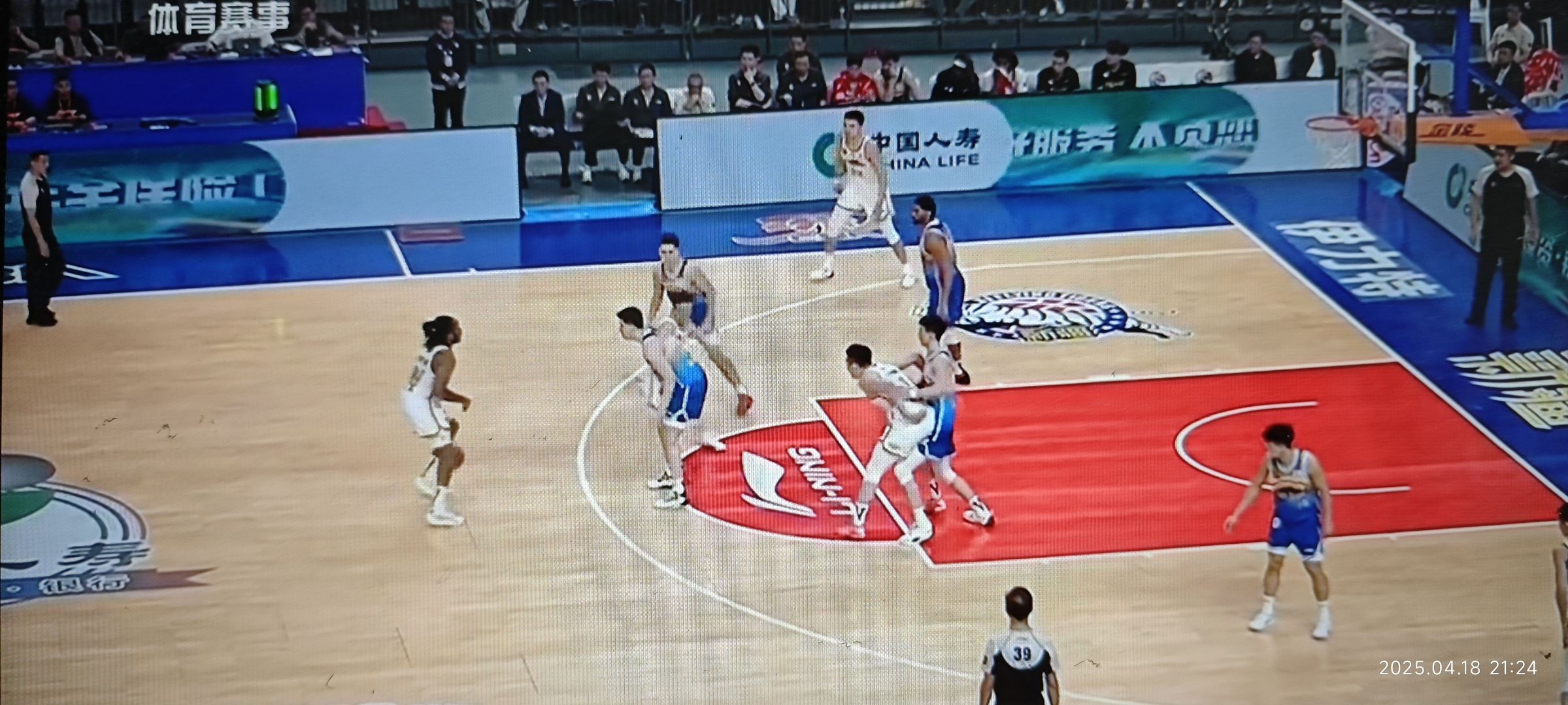 新疆队遭遇一波四连败，篮球运动开局不佳的简单介绍