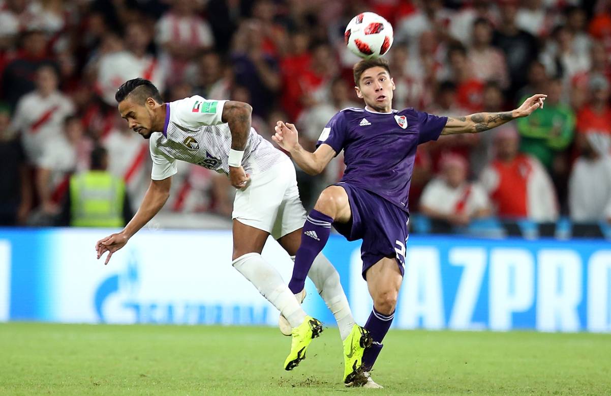 法国国脚受伤退出，荷兰队士气高涨,强队抢夺胜利机会的简单介绍